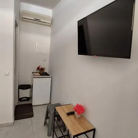 Capsule hotel Escape